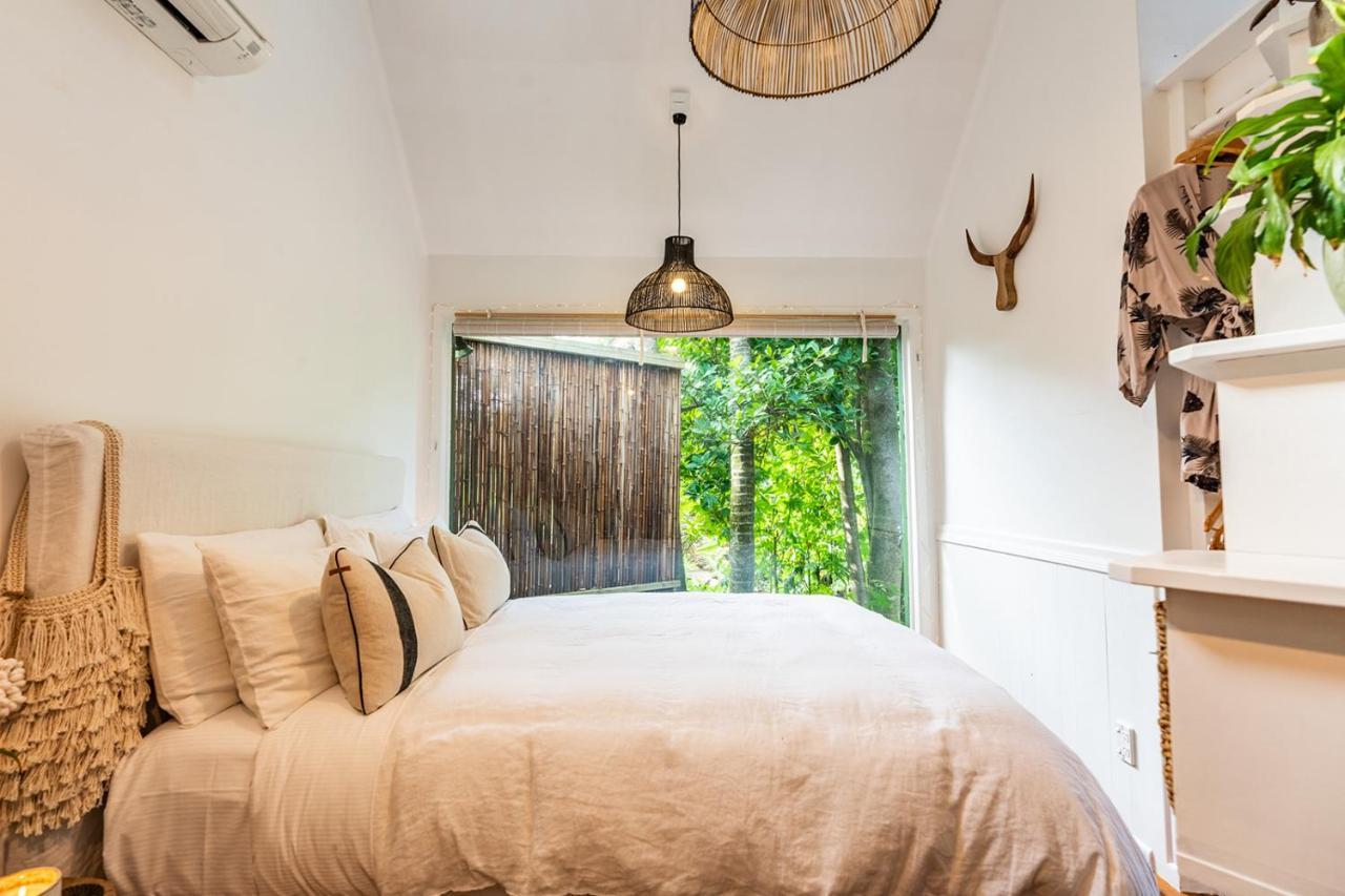 הוילה פאלם ביץ' Boho Hill Waiheke Island מראה חיצוני תמונה