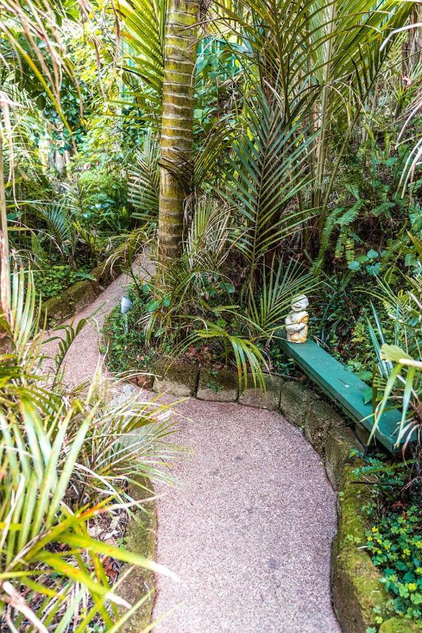 הוילה פאלם ביץ' Boho Hill Waiheke Island מראה חיצוני תמונה